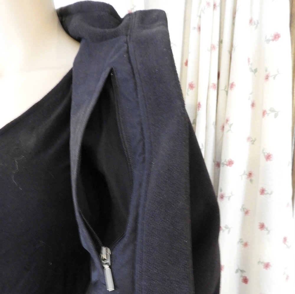 Size L Page & Tuttle Black Coat - Picture 3 of 6